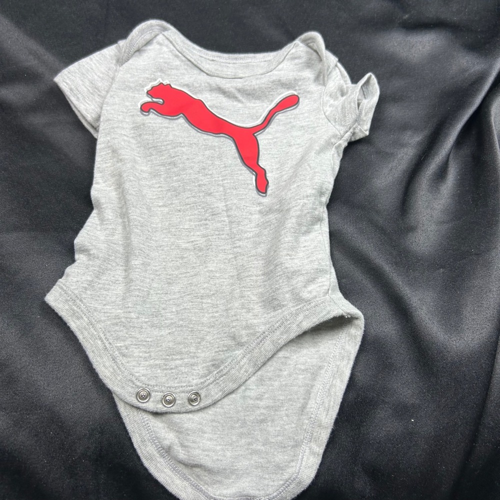 Puma Gerber Baby Bodysuit Bundle 0-3M Short Sleeve Camo Striped Hooded 7pc Lot